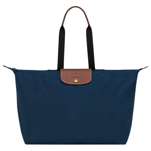 Longchamp SS23 Stephanie d#8217;heygere 34.png