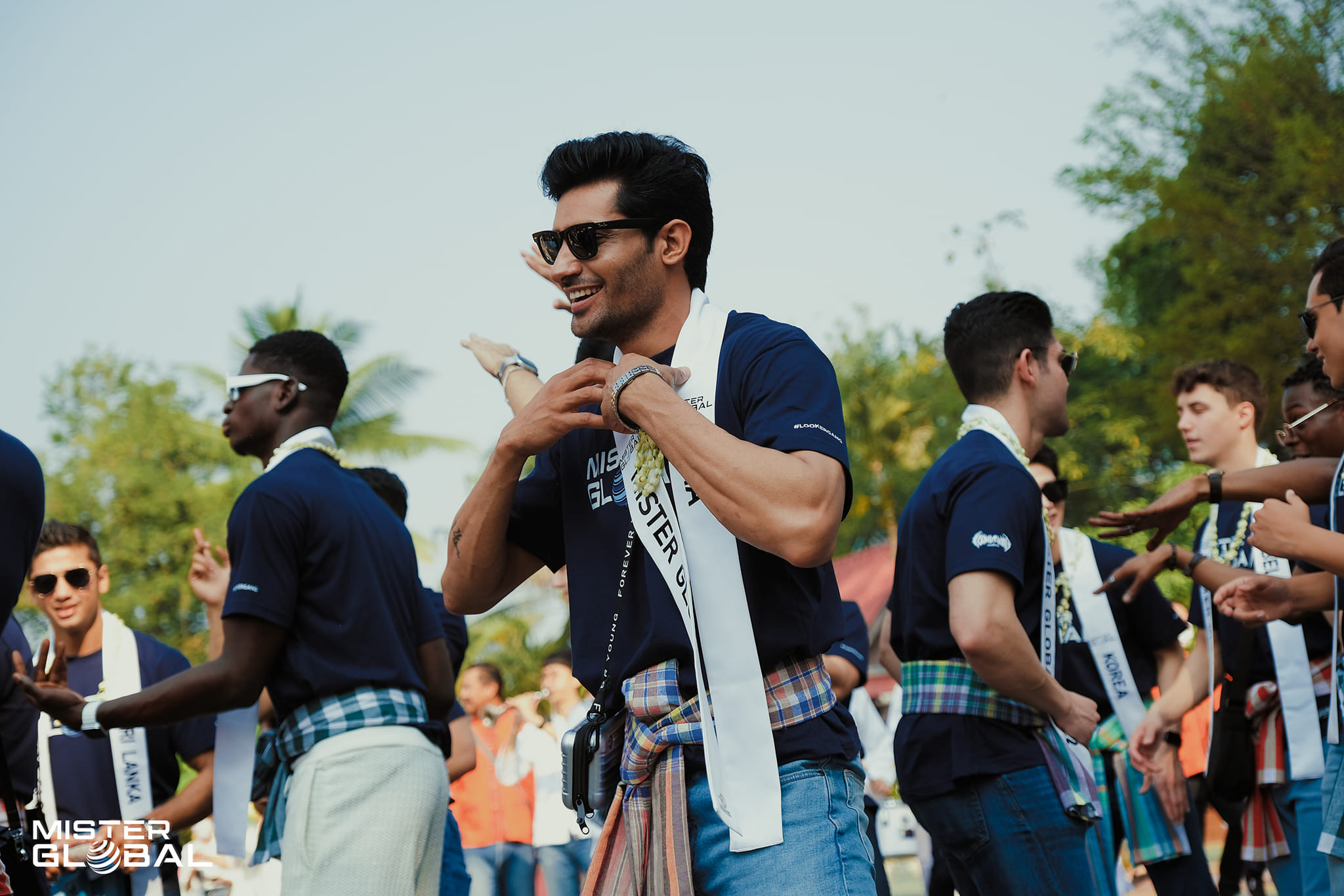 candidatos a 8th mr global. final: 11 feb. 2023.  - Página 33 H1yZk42