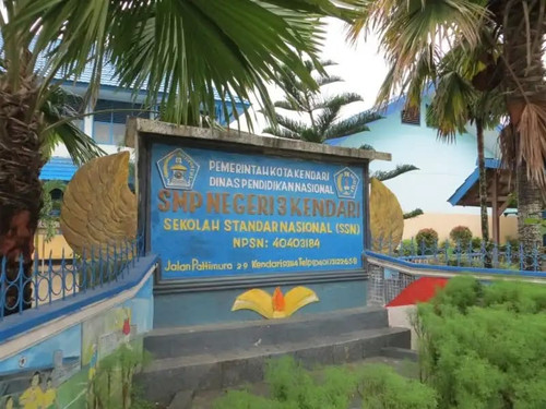 SMP 3 KENDARI.jpg