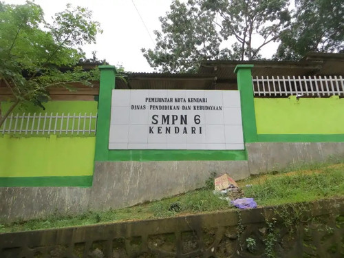 SMP 6 KENDARI.jpg
