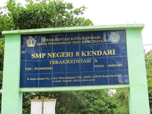 SMP 8 KENDARI.jpg