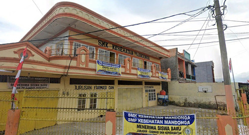 SMK KESEHATAN MANDONGA.jpg