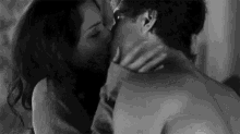 kisses kiss.gif