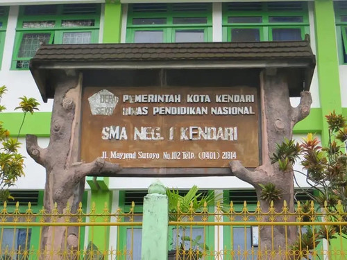 SMA 1 KENDARI.jpg