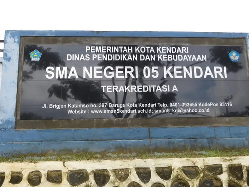 SMA 5 KENDARI.jpg
