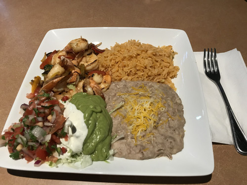 El Cilantro Mexican Grill Fajita Dish 4/5.jpg