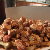 El Cilantro Mexican Grill Chicken Chipotle Fries 1/3