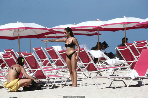 giulia de lellis poses tpless on a beach during a photoshoot in miami beach april 29 2019 26.jpg