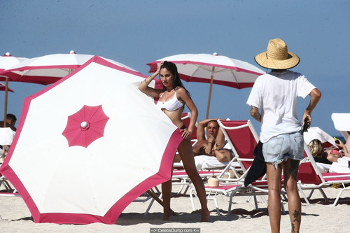 giulia de lellis poses tpless on a beach during a photoshoot in miami beach april 29 2019 6.jpg
