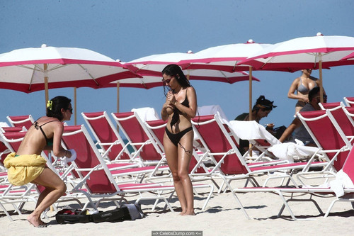 giulia de lellis poses tpless on a beach during a photoshoot in miami beach april 29 2019 65.jpg