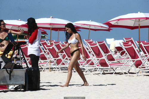 giulia de lellis poses tpless on a beach during a photoshoot in miami beach april 29 2019 79.jpg
