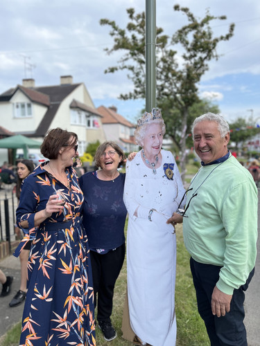 Giovanni Maria's mum (with Anna and Trish).jpg