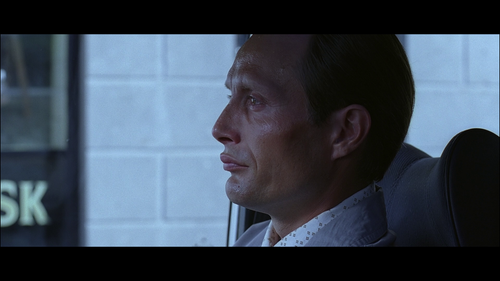 The.Green.Butchers.2003.BluRay.1080p.DTS HD.MA.5.1.AVC.REMUX FraMeSToR 00.21.28.png
