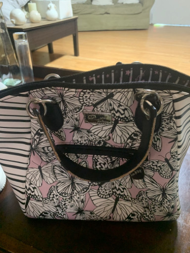 e063ac43b7ee.jpg