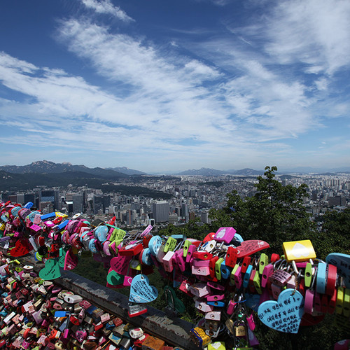 namsan love.jpg