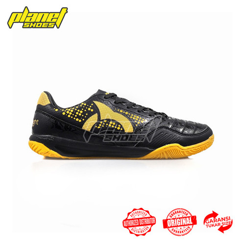 ORTUSEIGHT JOGOSALA CRUSHER BLACK GOLD.jpg