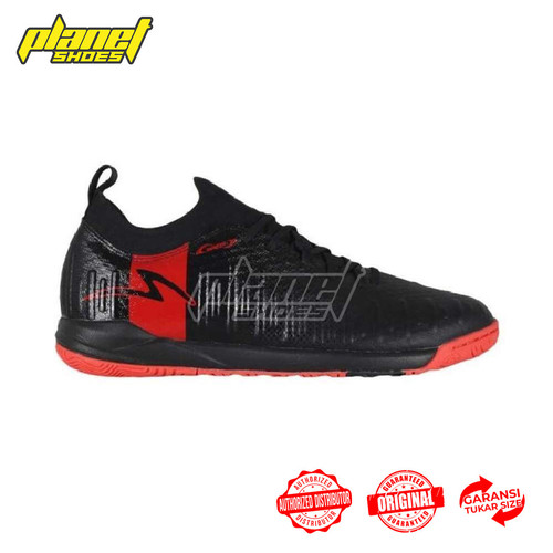 SPECS SWERVO THUNDERBOLT IN BLACK.jpg