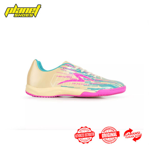 SPECS LIGHTSPEED REBORN IN IVORY OATS.jpg