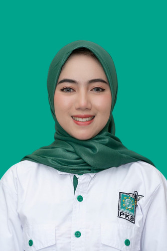 Dea Fadilla Damopolii (2) Caleg PKB Kotamobagu