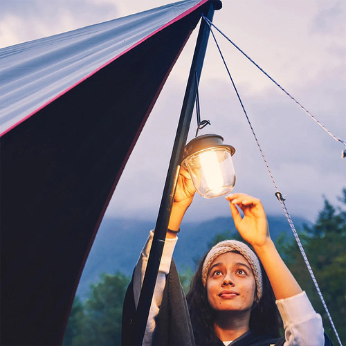 Coleman JP Rechargeable Hanging Lantern 1 4.jpg
