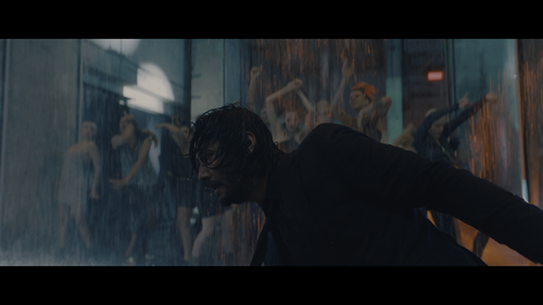 John Wick Chapter 4 (2023) Remux 2160p.mkv.1:24:34.png