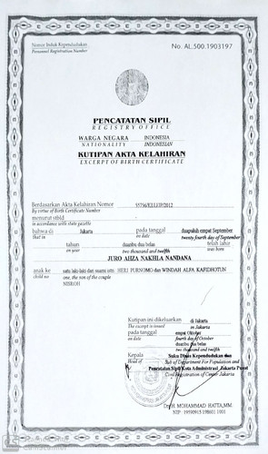 scaled Akta Kelahiran Juro.jpg