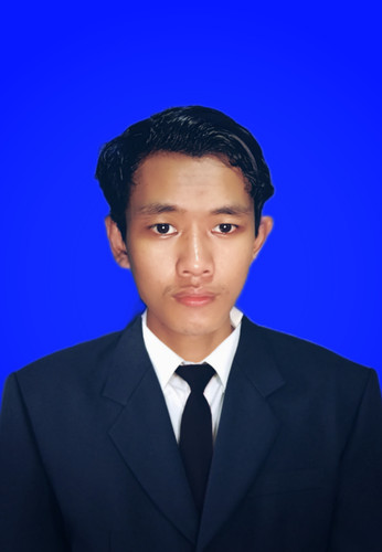 Picsart 23 06 03 20 51 25 043.jpg