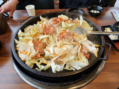 dakgalbi1.jpg