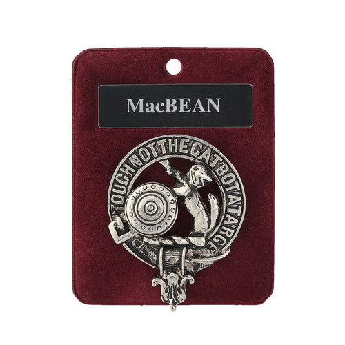 art pewter clan badge macbean macbean 452936 669x669.jpg
