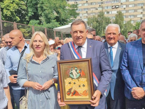 dodik kum.jpg