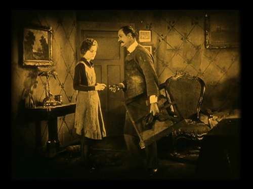 Die.Freudlose.Gasse.aka.The.Joyless.Street.1925.DVDrip HANDJOB.mkv 20191213 175839.585.png