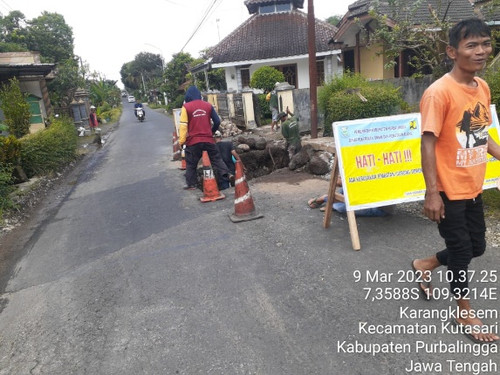Walik Karanggambas (perbaikan jalan)