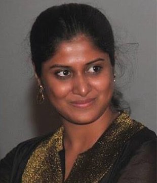 devika daftardar.jpg