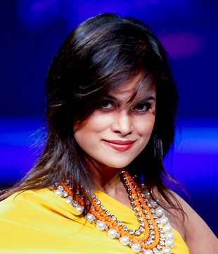 arya banerjee.jpg