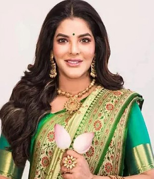 arpita mukherjee.jpg