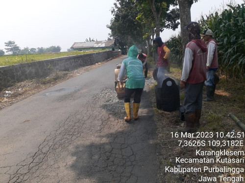 Gemuruh Karangklesem (Penambalan).jpg