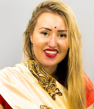 evelina asmonaite.jpg