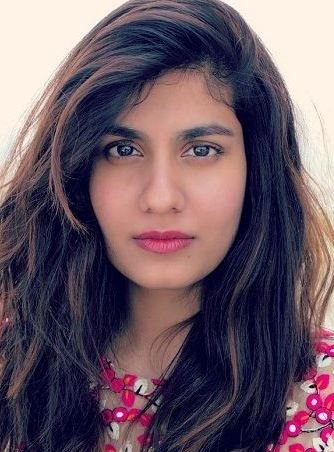 shreya dhanwanthary.jpg