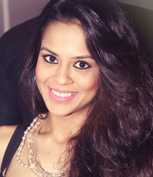 sana saeed.jpg