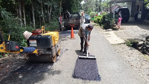 Karanganyar Kaliori (Penambalan).jpg