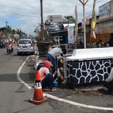 Letjend MT. Haryono (Pengecatan Jembatan)