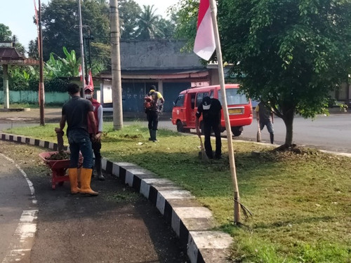 Pagembrungan Bandingan (Rumput).jpg
