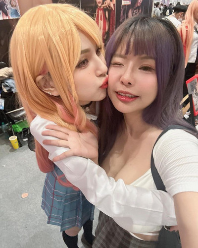 rongrongku CsQ78DjSAgy 8.jpg