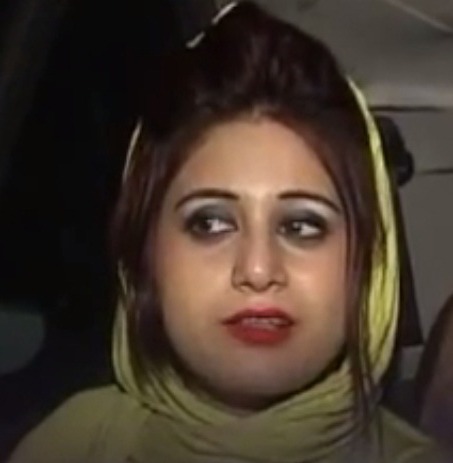 Alisa Khan.jpg