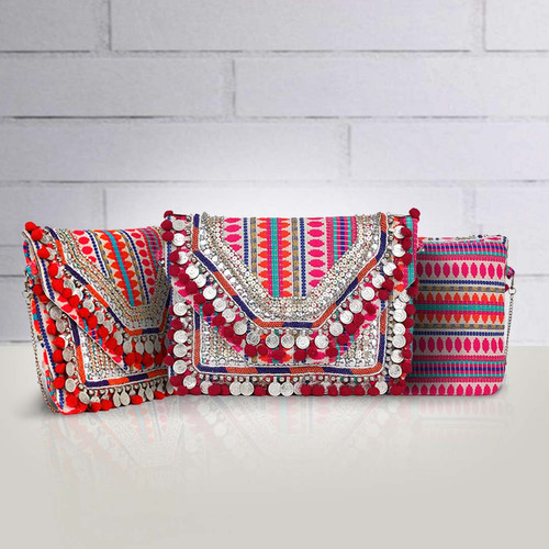 100% Handmade Made from Unique Vintage
    Embellishments include Exclusive Metallic coins and beads
    Magnetic Button Locking System
    String and tassels made from Metal
    Cotton lining inside & Cash compartment with zipper
    100% handmade embroidered Ethnic Bohemian Bags for Girls and Women
    Clutch cum Sling Shoulder Boho Purse Bag for Women

https://www.amazon.in/dp/B0B657DM2B?ref=myi_title_dp