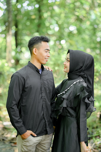 LRM EXPORT 26774048262076 20230412 185451663.jpg