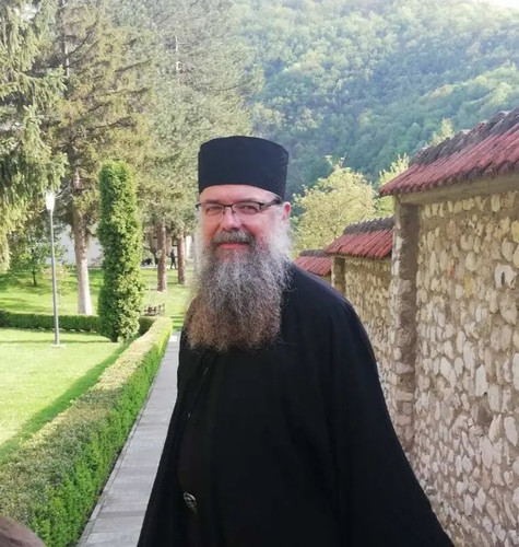 jeromonah petar dragojlovic2.jpg