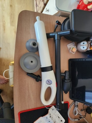 2NwjoiblRYPMaGH.jpg
