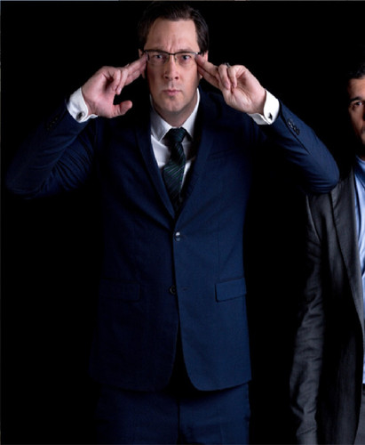 idiota populista.jpg