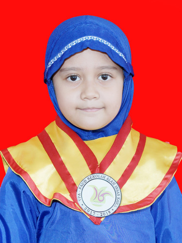 12. Mikhaila almira adharry min.jpg